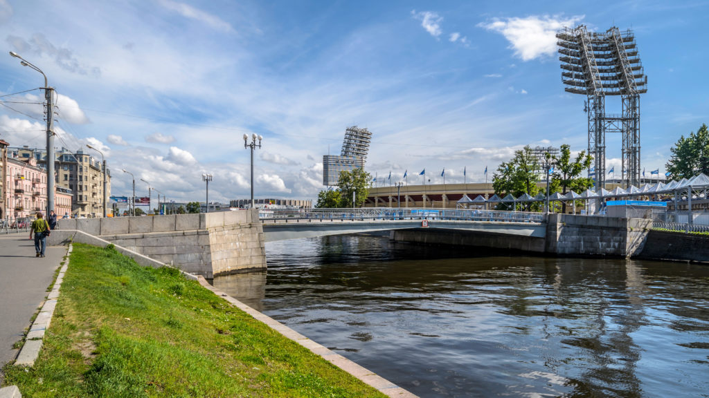 Аренда катера в Санкт-Петербурге